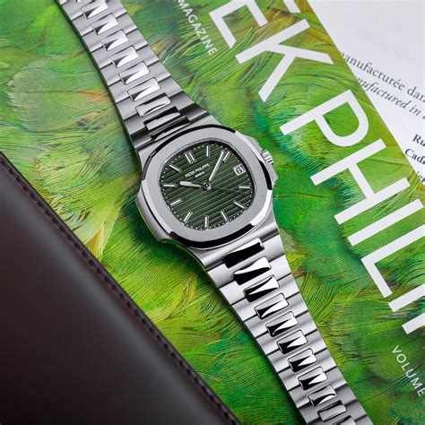 patek philippe gold green dial|5711 1a.